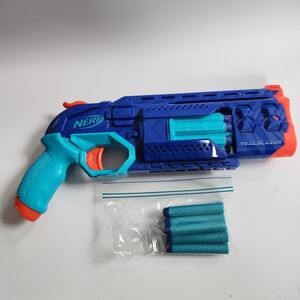 NERF Trailblazer Blue and Orange Blaster 8-Dart Gun With Extra Darts